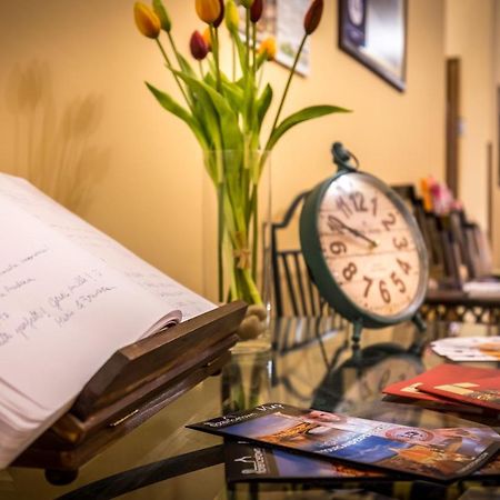 B&B Antiche Armonie Firenze Bagian luar foto